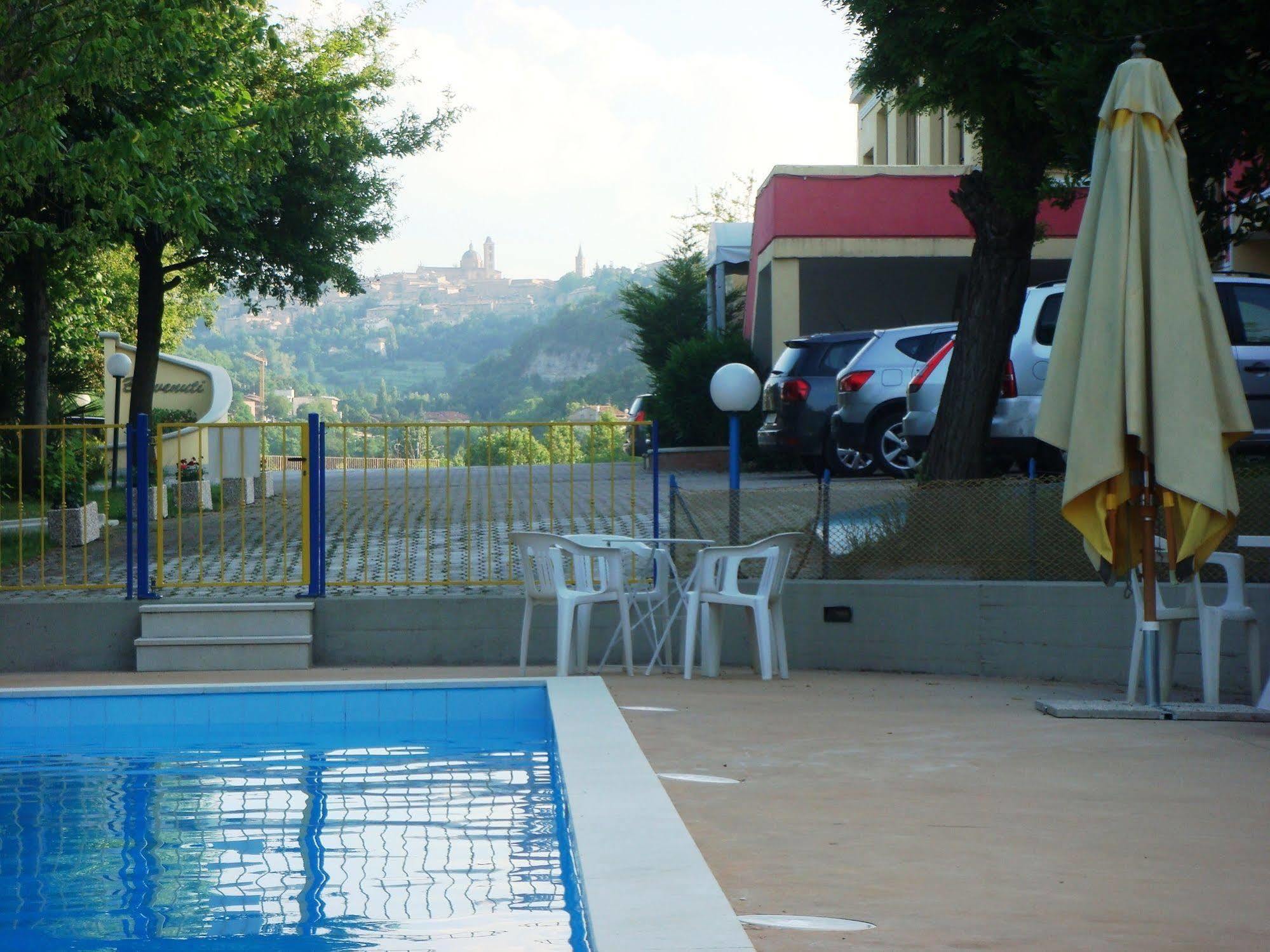 Hotel La Meridiana Urbino Eksteriør bilde